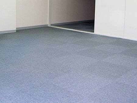 タイルカーペット施工 完成