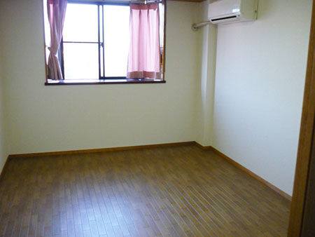 クッションフロアー 巾木 クロス張替え施工 完成